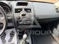 2004 Renault Megane