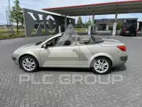 2004 Renault Megane