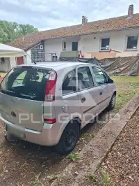 2004 Opel MERIVA
