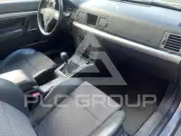 2004 Opel Vectra