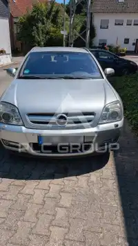 2004 Opel Signum