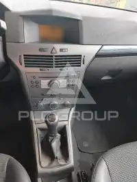 2004 Opel Astra