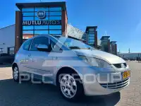 2005 Mitsubishi Colt
