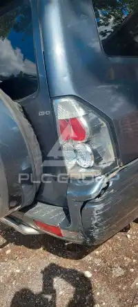 2005 Mitsubishi PAJARO