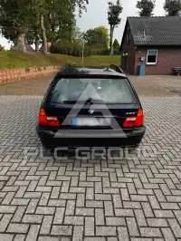 2005 BMW 330
