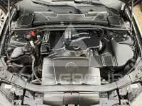 2005 BMW 330