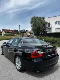 2005 BMW 330