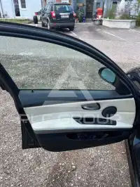 2005 BMW 330