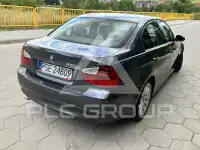 2005 BMW 330