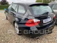 2005 BMW 330