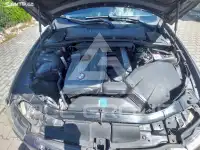 2005 BMW 330