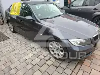 2005 BMW 330
