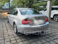 2005 BMW 330