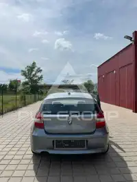 2005 BMW 120