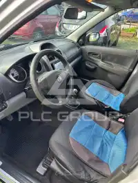 2005 Suzuki Ignis