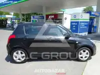 2005 Suzuki SWIFT