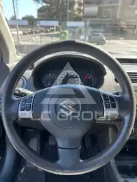 2005 Suzuki SWIFT
