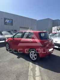 2005 Suzuki SWIFT