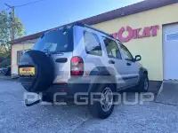 2005 Jeep CHEROKEE