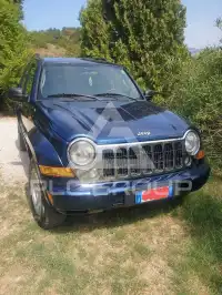 2005 Jeep CHEROKEE