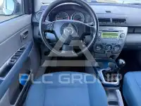 2005 Mazda 2