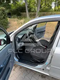 2005 Mazda 2