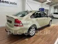 2005 Volvo S40