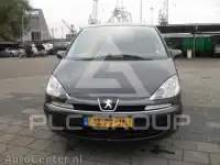 2005 Peugeot 807