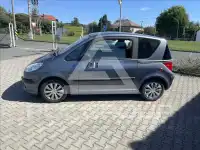 2005 Peugeot 1007