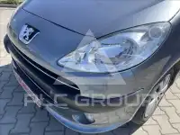 2005 Peugeot 1007