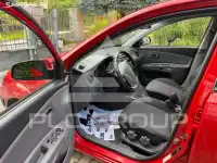 2005 KIA Rio