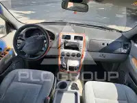 2005 KIA Carnival