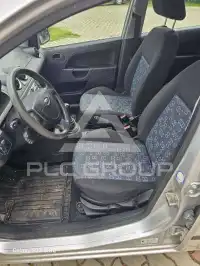 2005 Ford FIESTA