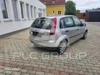 2005 Ford FIESTA
