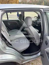 2005 Ford FUSION