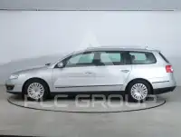 2005 Volkswagen Passat