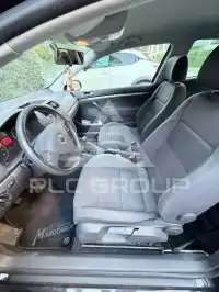 2005 Volkswagen GOLF