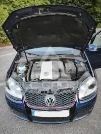 2005 Volkswagen GOLF