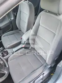 2005 Volkswagen GOLF