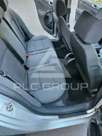 2005 Volkswagen GOLF
