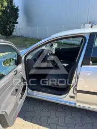 2005 Volkswagen GOLF