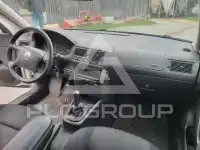 2005 Volkswagen GOLF