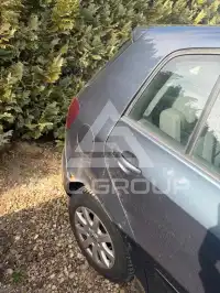 2005 Volkswagen GOLF