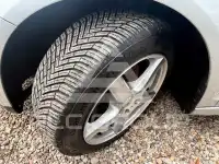 2005 Volkswagen GOLF