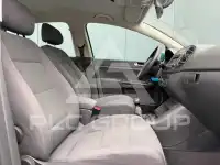 2005 Volkswagen GOLF