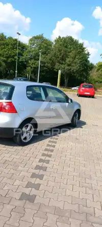 2005 Volkswagen GOLF