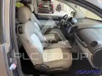 2005 Volkswagen BEETLE