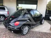 2005 Volkswagen BEETLE