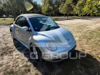 2005 Volkswagen BEETLE