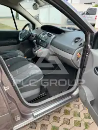 2005 Renault Scenic